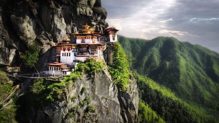 Bhutan 9 Days 8 Nights